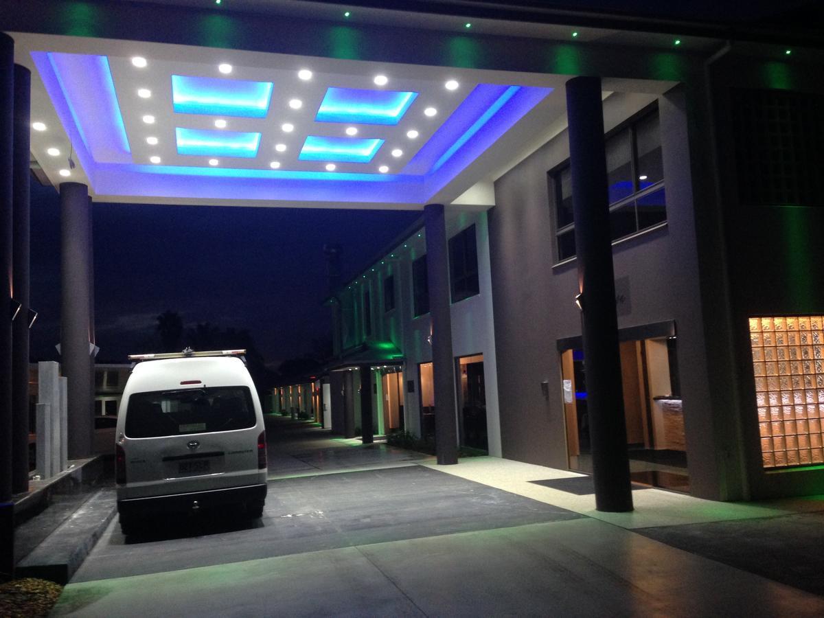 Western Downs Motor Inn Miles Extérieur photo